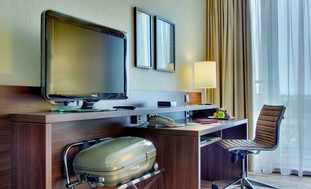 Courtyard By Marriott Linz Hotel Eksteriør billede