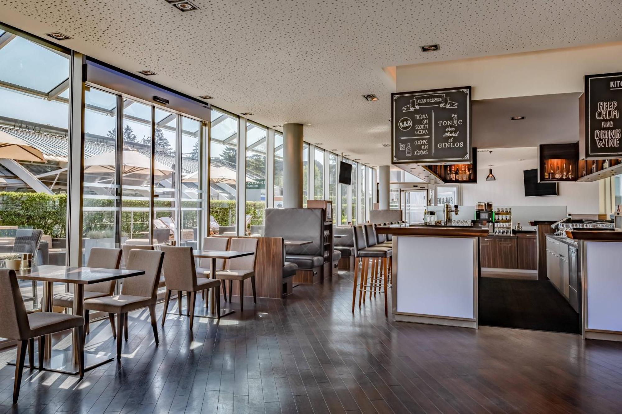 Courtyard By Marriott Linz Hotel Eksteriør billede