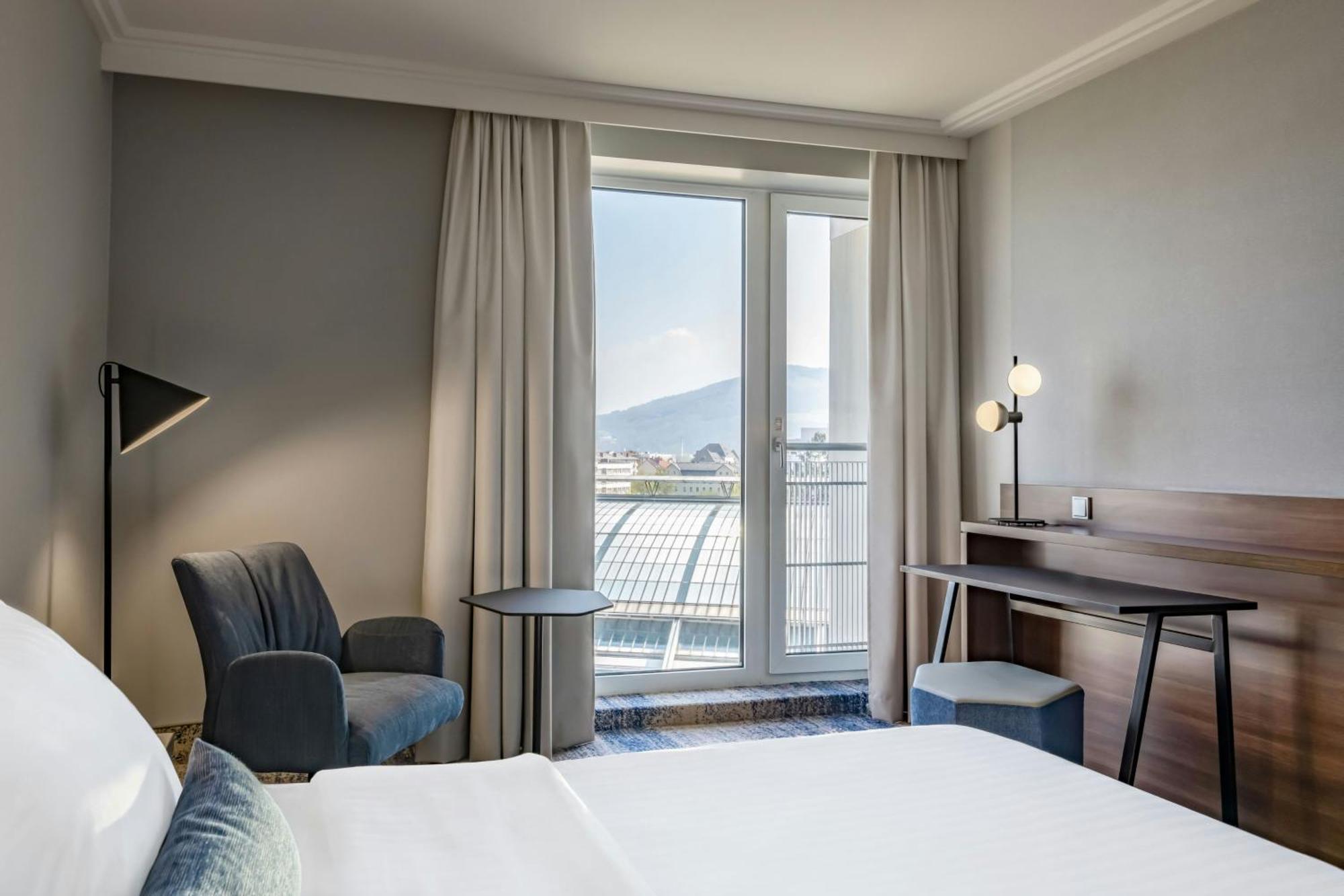 Courtyard By Marriott Linz Hotel Eksteriør billede