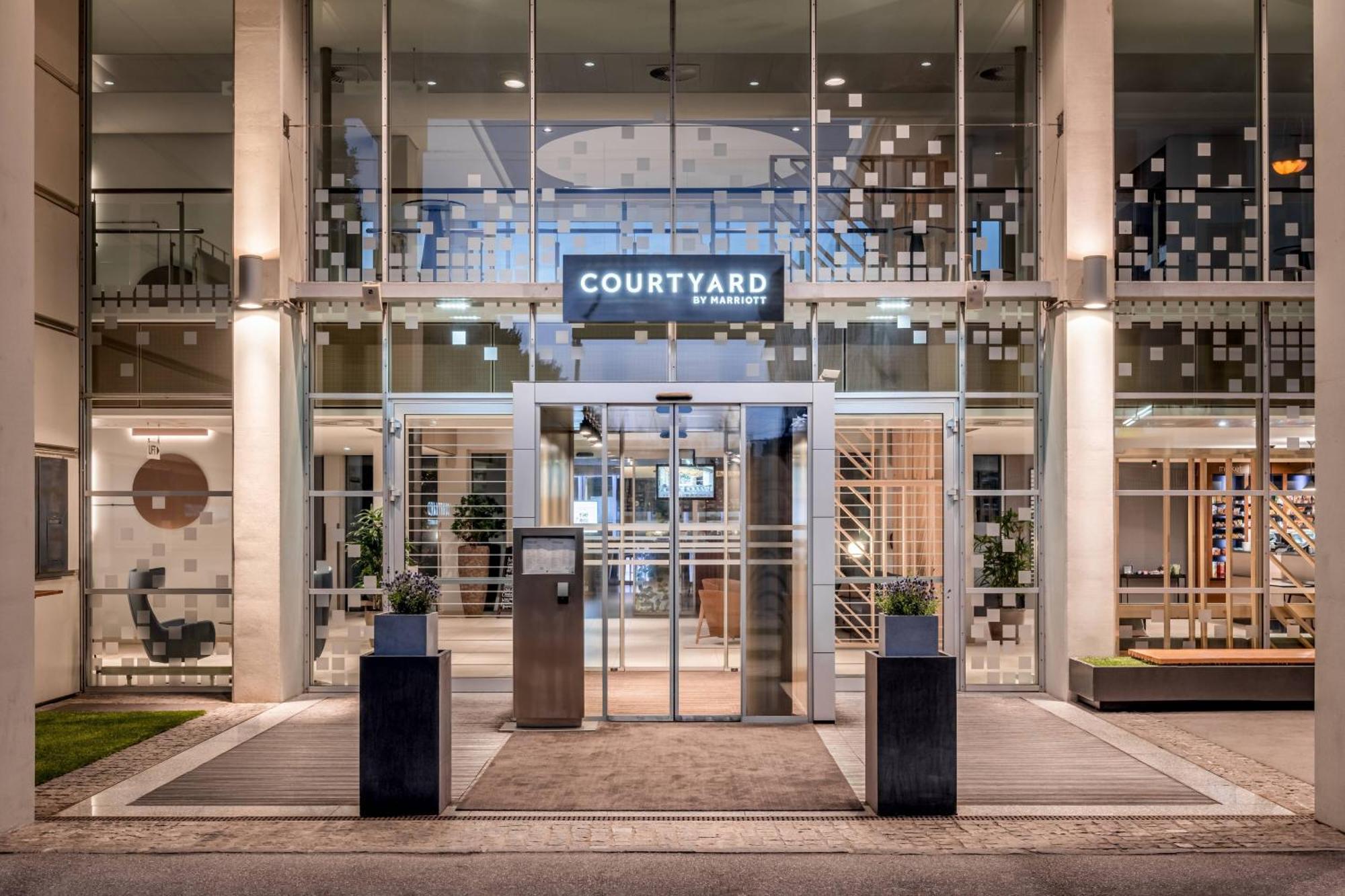 Courtyard By Marriott Linz Hotel Eksteriør billede
