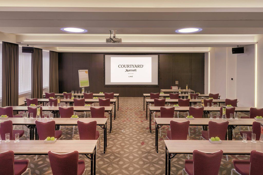 Courtyard By Marriott Linz Hotel Eksteriør billede